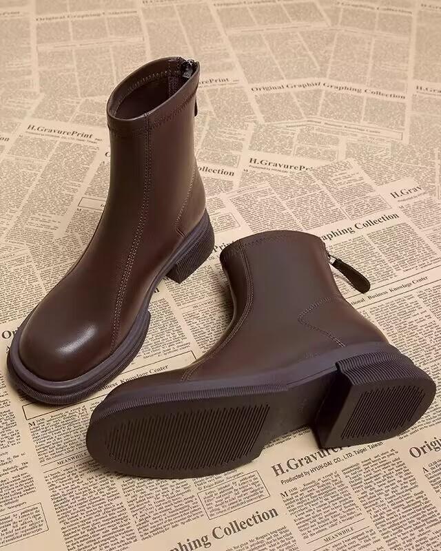 

Ботинки женские осень и зима 2025 новые осенне-зимние корейские короткие ботинки женские французский толстый каблук маленькие ботильоны облегающие ботинки 40