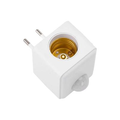 Portalampada E27 con Spina EU Base Presa AC110-240V Montaggio a Parete LED Sensore Infrarossi Umano Portalampada E27 Porta a Vite Adattatore Testa Lampada Sensore