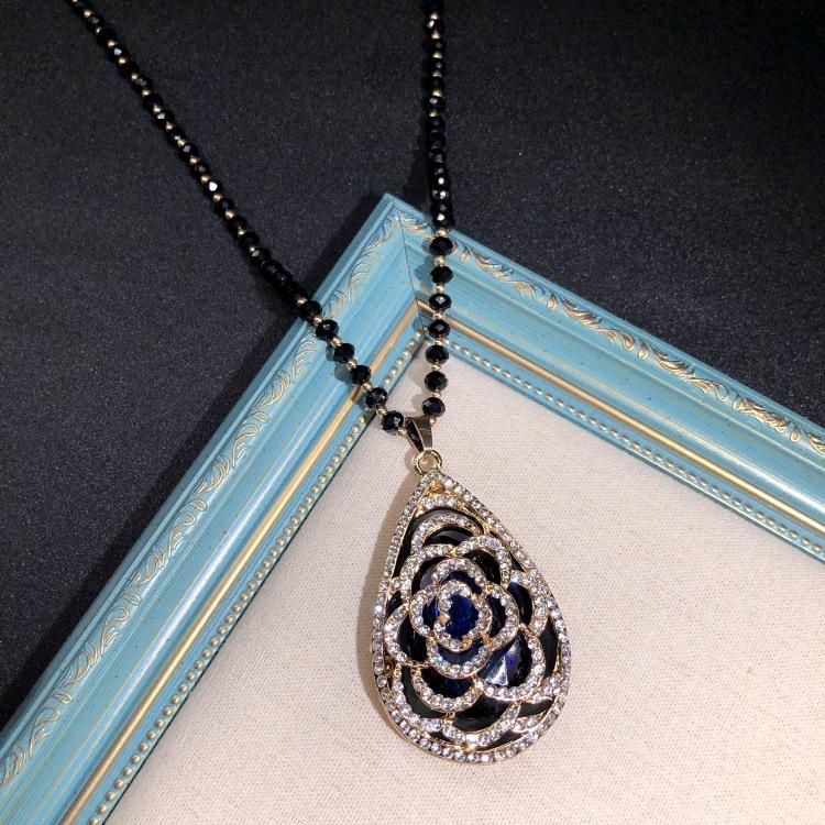 Retro Long Crystal Sweater Chain Women's Versatile Temperament Flower Pendant Necklace Fashion Ethnic Style Hanging Accessories
