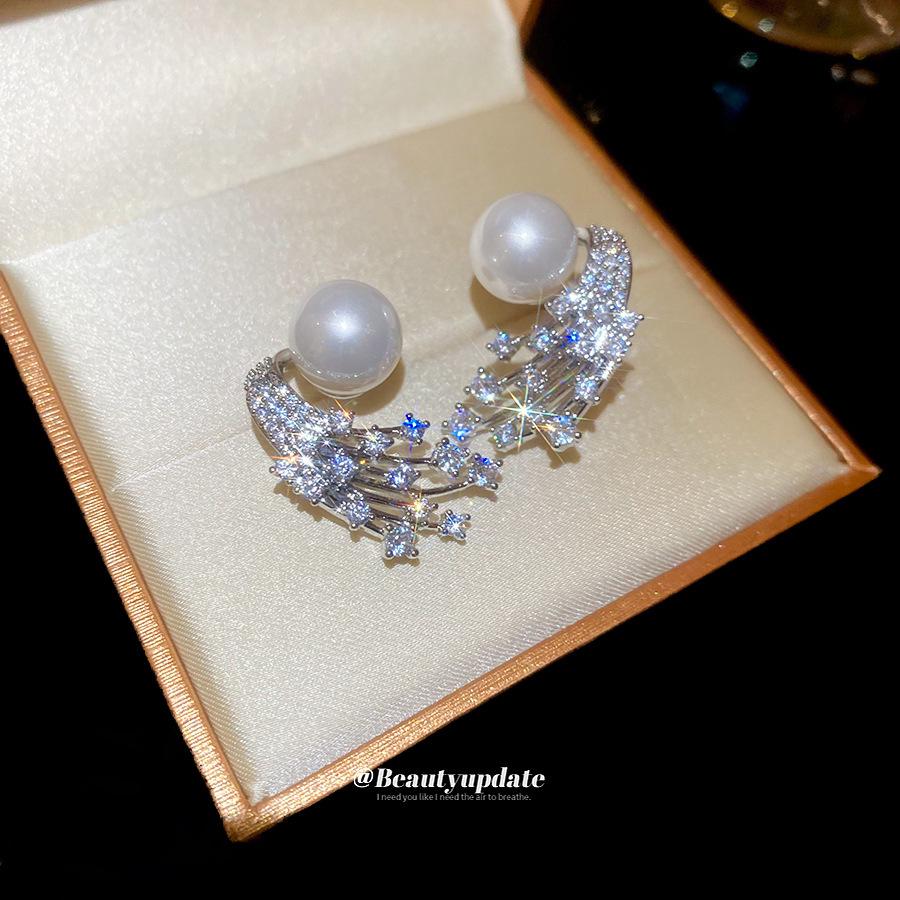 Silver Needle Cubic Zirconia Star C-Shaped Stud Earrings - Sweet & Cool Style, High-End Retro Feel