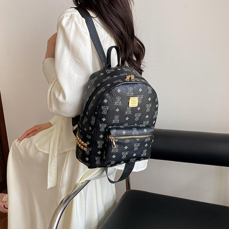 2025 Retro Ayıcık Baskılı Sırt Çantası - Geniş Kapasiteli Kadın Okul Çantası