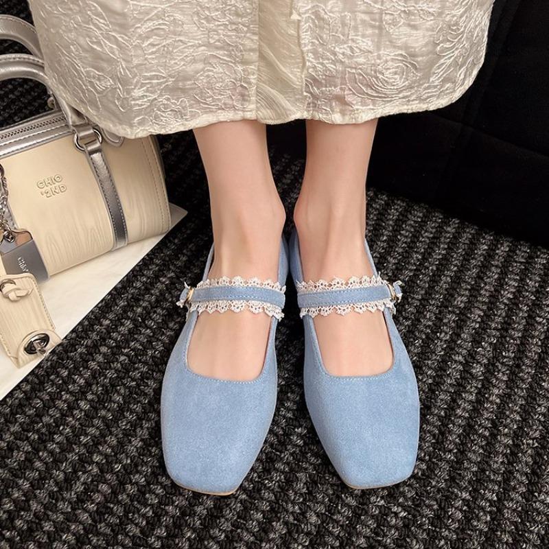 Hot Selling Shallow Mouth Retro Woman Shoes All-Match Female Footwear 2025 New Flat Retro Woman Shoes All-Match Female Footwear