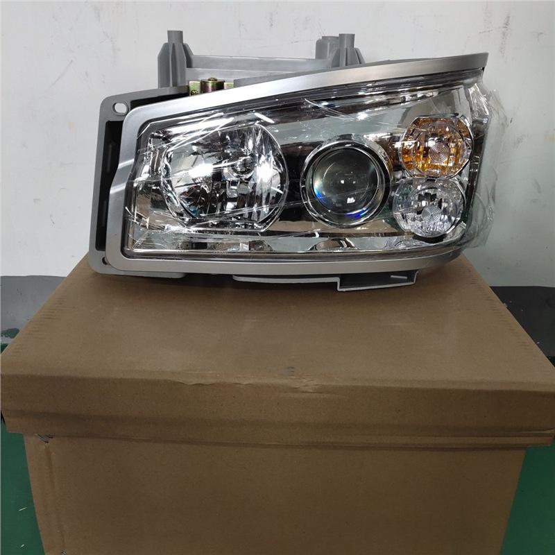 Sinotruk Howo 380/336 High Quality Front Headlight for 07/08/09/10 Models