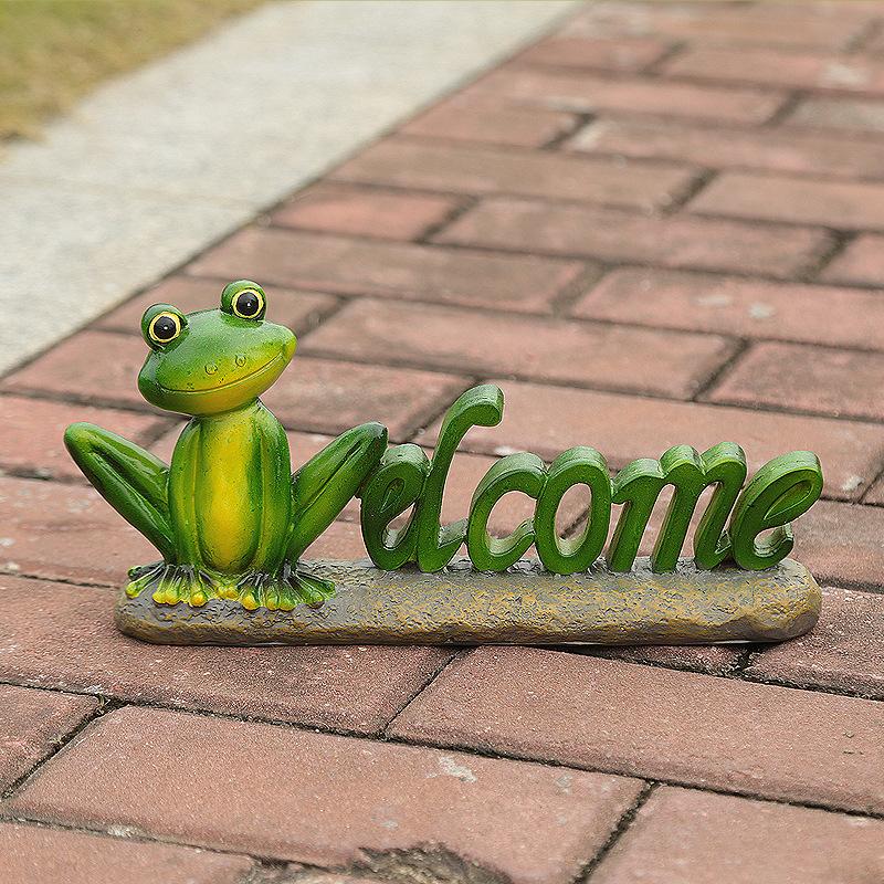 

Simulated Frogs, Resin Handicrafts Ornaments, Welcome Signs, Balconies, Courtyards, Entrances, Animal Shapes, Garden Bonsai, Decorative Decorations 32*11*18cm