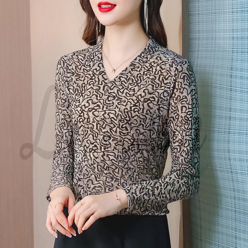 2026 Fall/Winter Women s Elegant V-neck Mesh Slimming Top for Stylish Mothers 2XL
