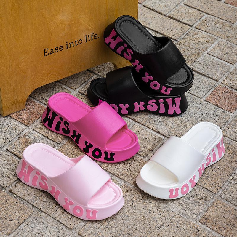 Dicksöhlige Hausschuhe Damen Sommer Outdoor 2025 neuer Trend erhöhend hochwertig Strand Zuhause Indoor kühlende Hausschuhe