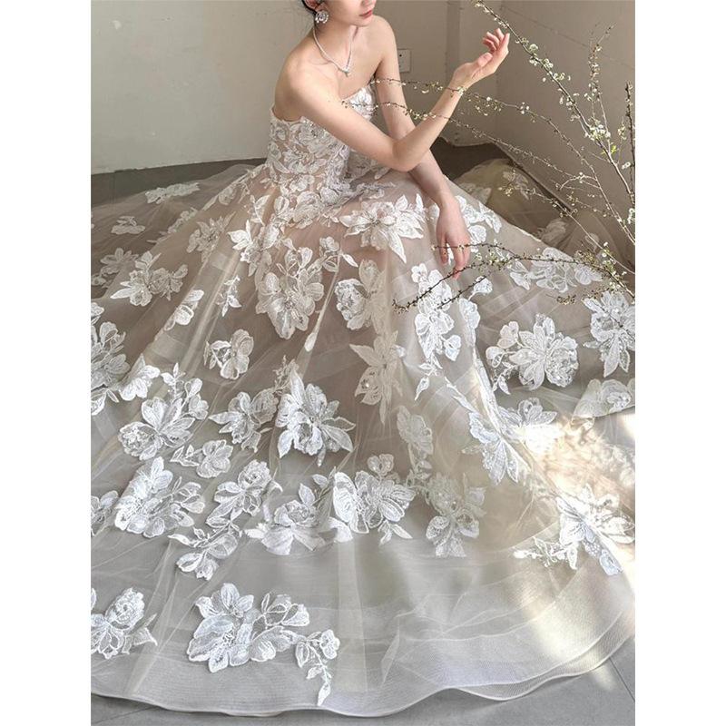 Super Fairy Lace Light Wedding Dress 2025 New Bridal Wedding Dress French High-end Tube Top Welcome Door Dress