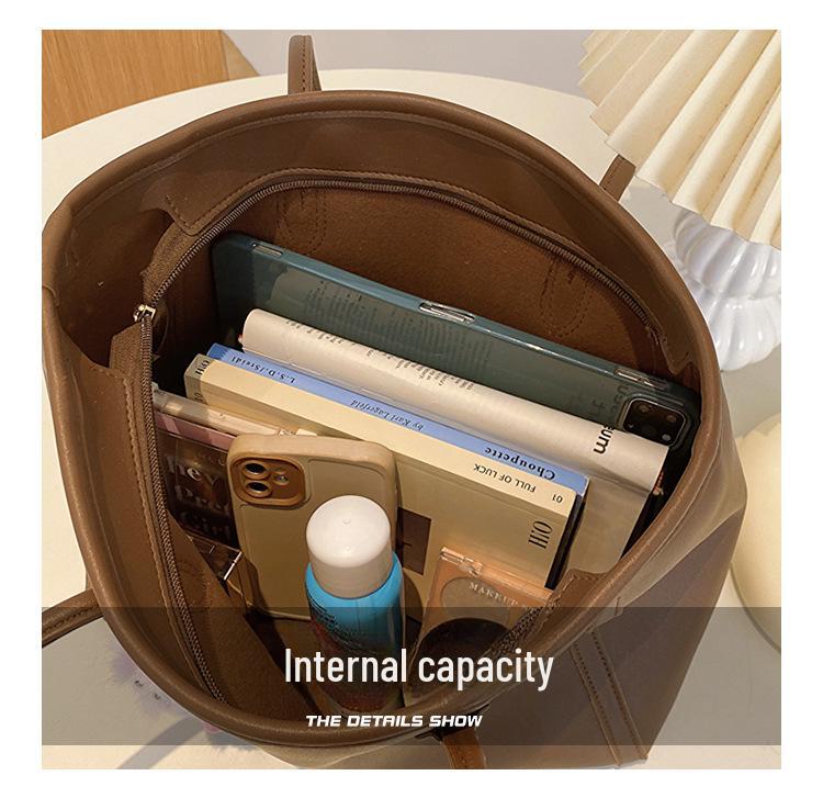 2023 Autumn/Winter Large-Capacity Fashionable Shoulder Bag - Simple, Trendy Korean Commuting Tote for Women