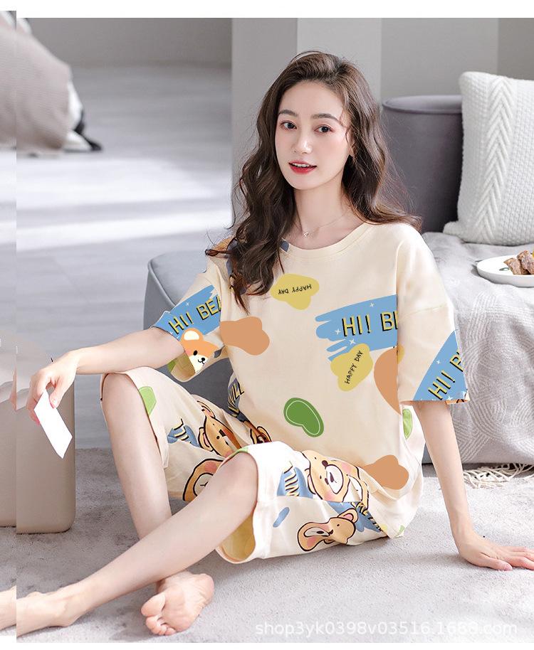 Women's Summer Pajama Set: Short-Sleeved Top and Seven-Point Pants, Cute and Loose, Perfect for Teenage Girls, Suitable for Home or Outdoor Wear.