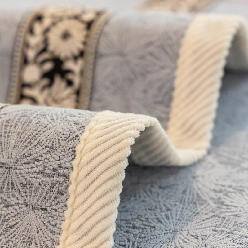 Chenier Sofa Cushion, Four-Season Universal Non-Slip Seat Cushion  New Light Luxury High-End Sofa Cover Cover Cloth Towel