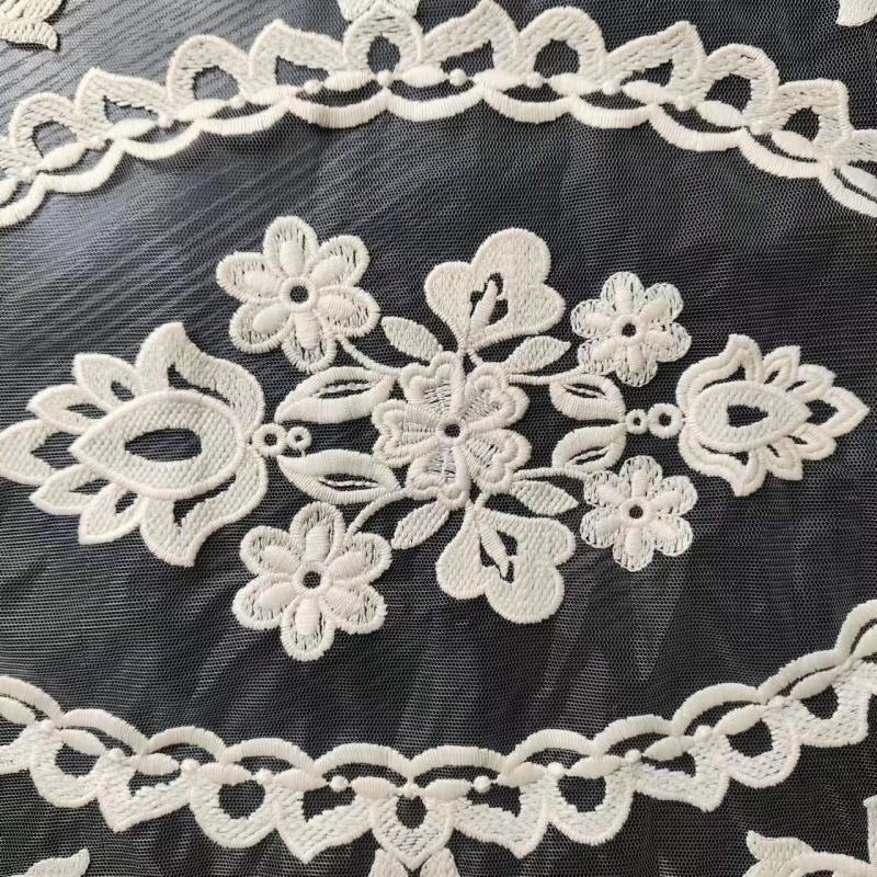 Chinese Classic Oval Embroidered Small Round Tablecloth Kitchen Coffee Bar Tea Set Fruit Tray Table Mat Wedding Party Decoration