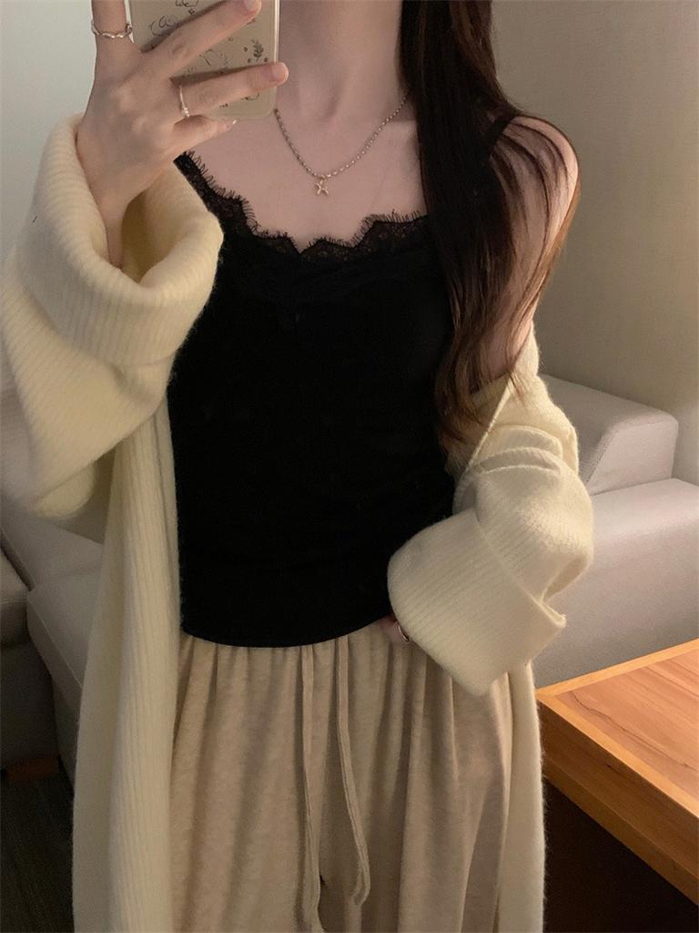 #Early autumn new sexy polished V-neck lace splicing thermal sling vest slim and thin women's top