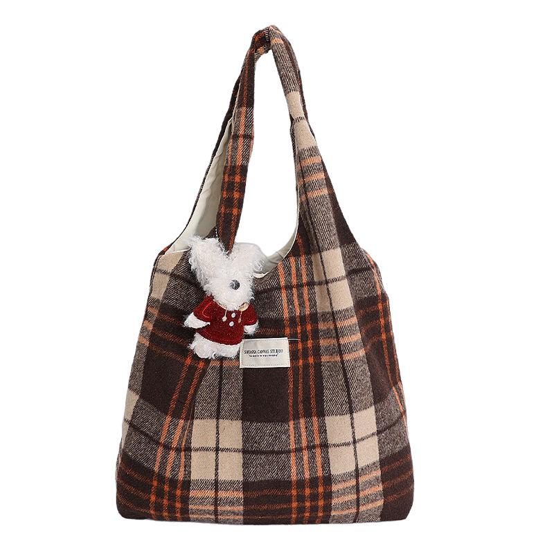 Casual large-capacity canvas bag women's 2025 new lightweight and versatile commuter shoulder underarm bag fashionable tote bag