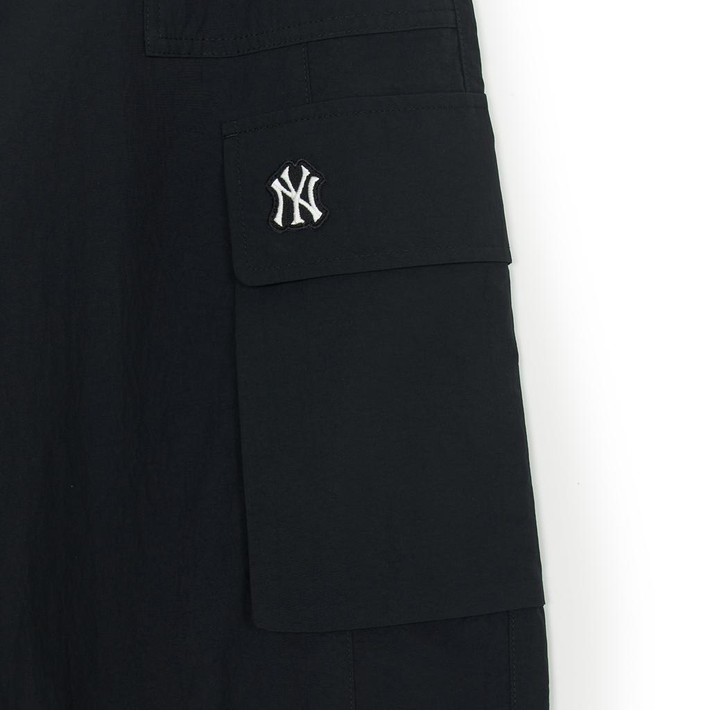 New MLB New York Yankees Basic Collection SS25 Cargo Pants Unisex Black 3AWPB1153-50BKS