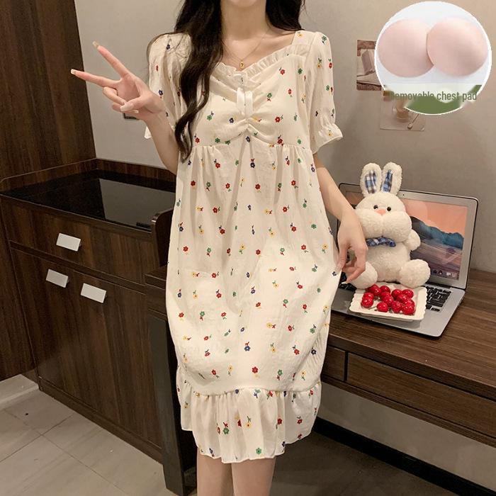 2024 Sommer-Kurzarm-Nachthemd mit Brustpolster – Niedlicher Wolken-Baumwoll-Cartoon-Prinzessinnen-Stil