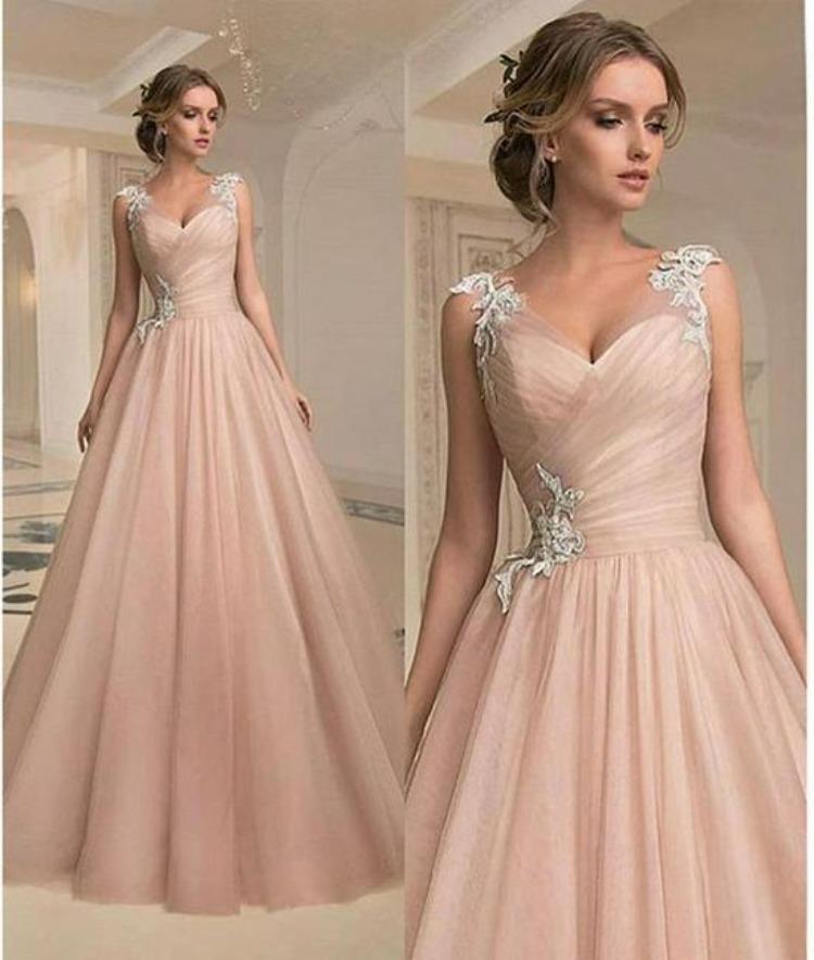 2025 Elegant European Long Bridesmaid Dress Chiffon Lace Hollow Evening Gown