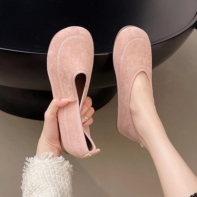 Fashion 2025 Autumn New Casual Flat Women's Shoes Scrub Leather Slip-on Slip-on Feet Soft Sole Versatile Maternity Single Shoes