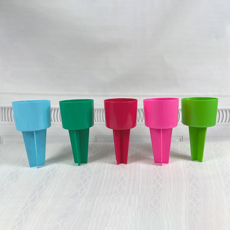 Evropský a americký multifunkční venkovní držák na plážové kelímky - nejprodávanější plastový design