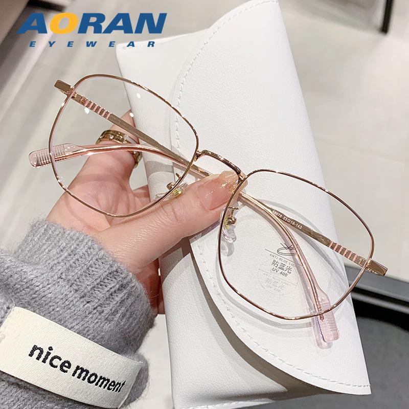 Men's Flat Light Polygon Eyeglass Frame, Enhances Facial Appearance, Women's Glasses with Myopia and Blue Light Protection.