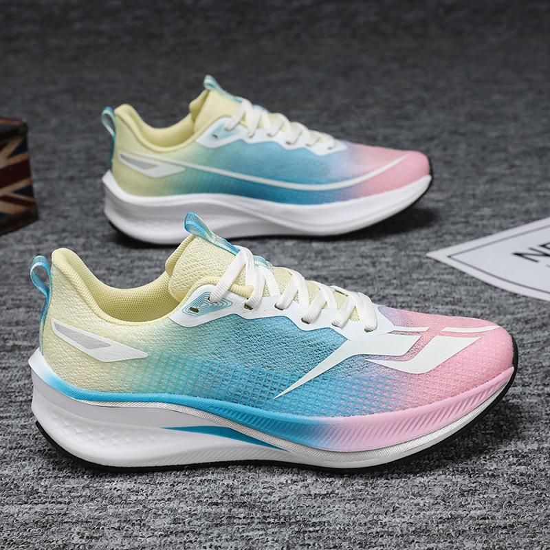 

Mandarin duck color scheme ultra-light mesh breathable racing sports shoes men and women shock absorption, non-slip and wear-resistant student couple 44