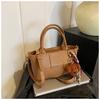 IELGY Woven Style Portable Bucket Bag Simple Commuter Messenger Bag