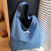 Fashionable, simple, casual, large-capacity shoulder bag, 2026 spring/summer new commuting versatile niche bag for women