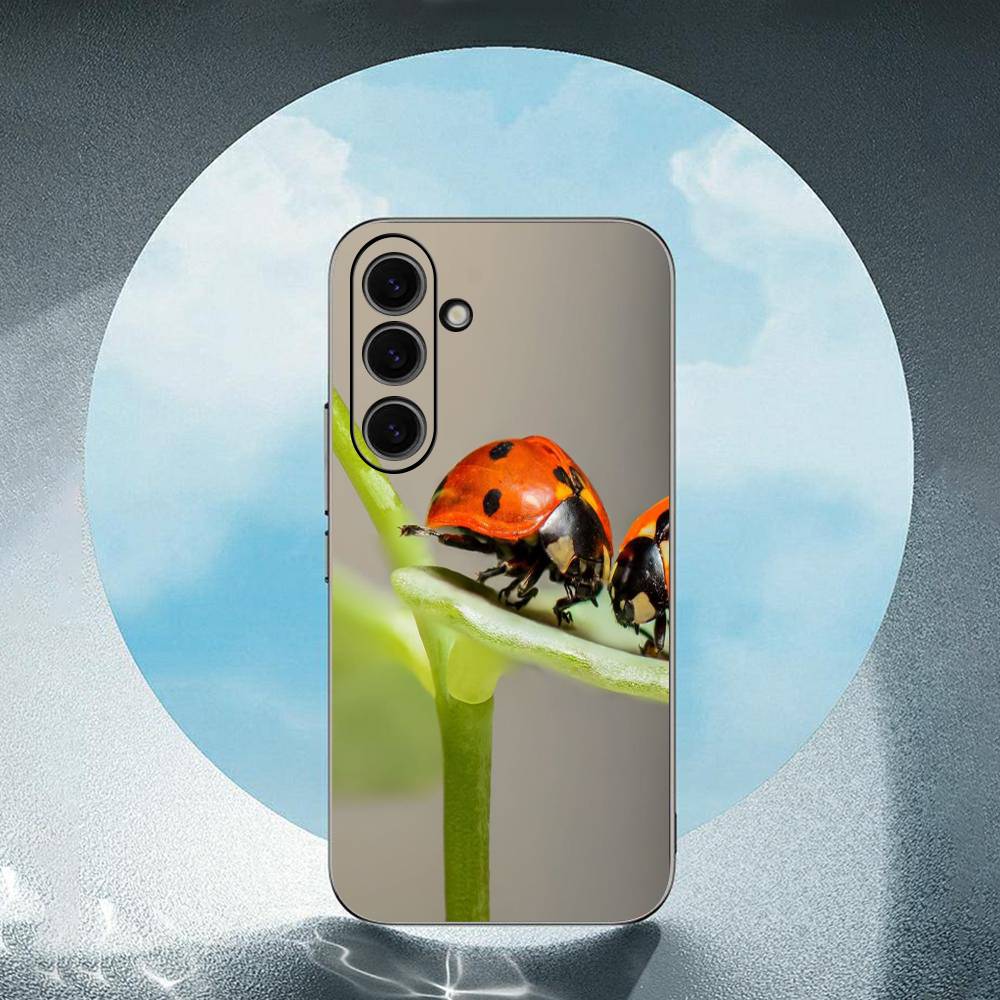 Leaf Ladybug Daisy For Samsung Galaxy S25 S24 S23 Ultra S22 S21 Plus S20 Black Soft Silicone Protective Case