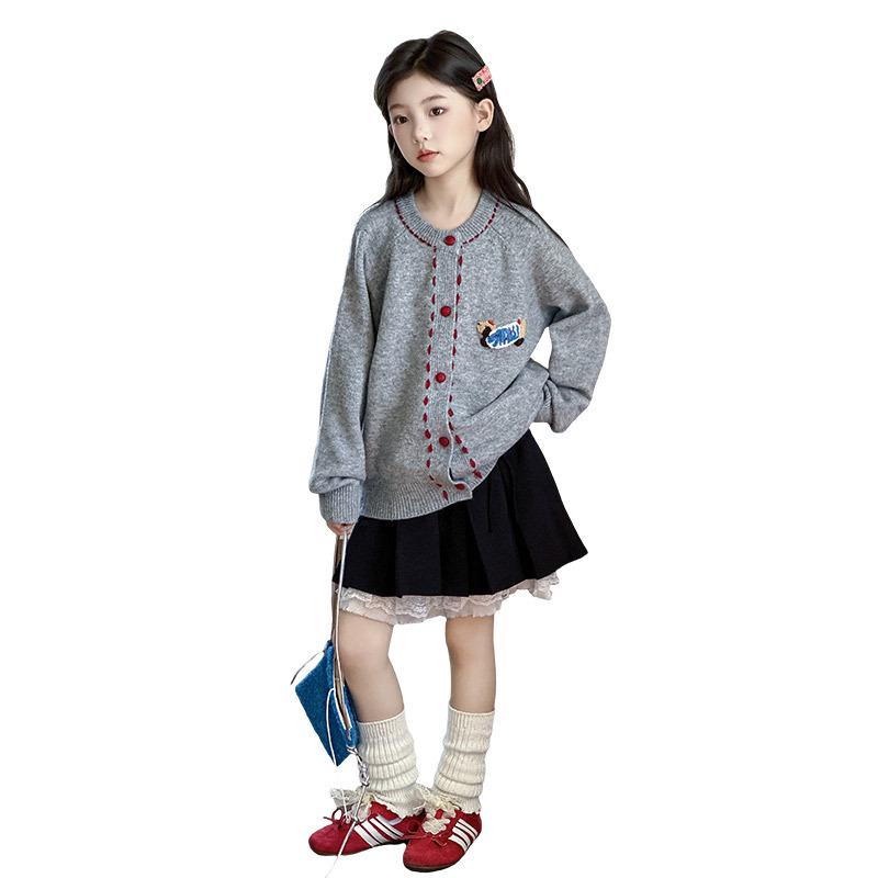 Autumn 2025 Girls' Knit Cardigan: Stylish Korean Fashion Sweater for Big Kids