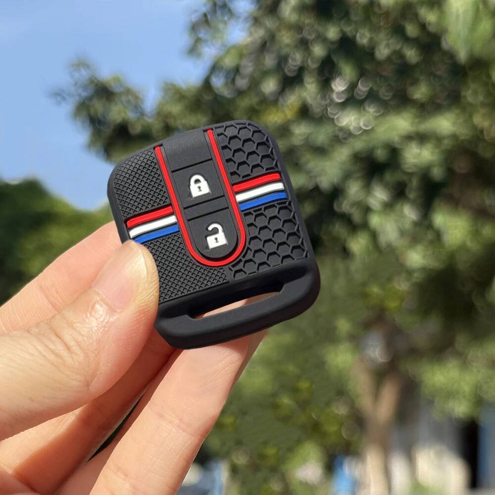 

Keychain Protect For Nissan Tiida NV200 X-Trail T-31 Qashqai Micra Pathfinder Navara Kashkay Silicone Car Remote Key Holder Case