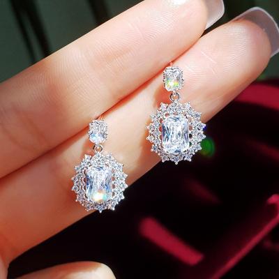 [Kim Yu-jeong's Outfit] Maria Earrings/earrings W