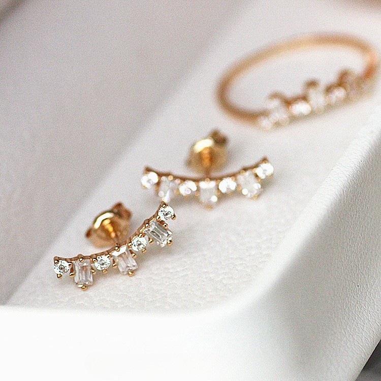 18K Gold-Plated Smile Zirconia Stud Earrings in S925 Sterling Silver One Pair in 18K Gold (with Earplugs)