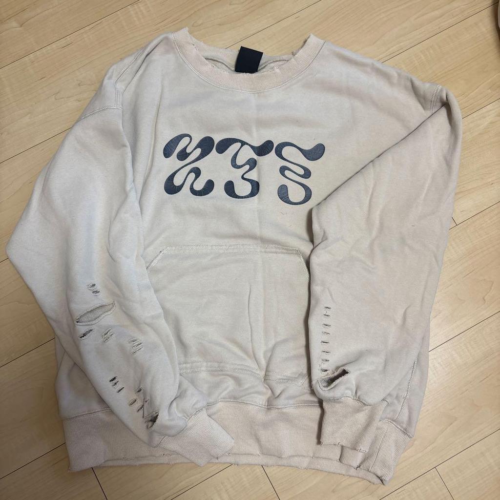[USED] Rule the Fate Fleece-lined Sweatshirt