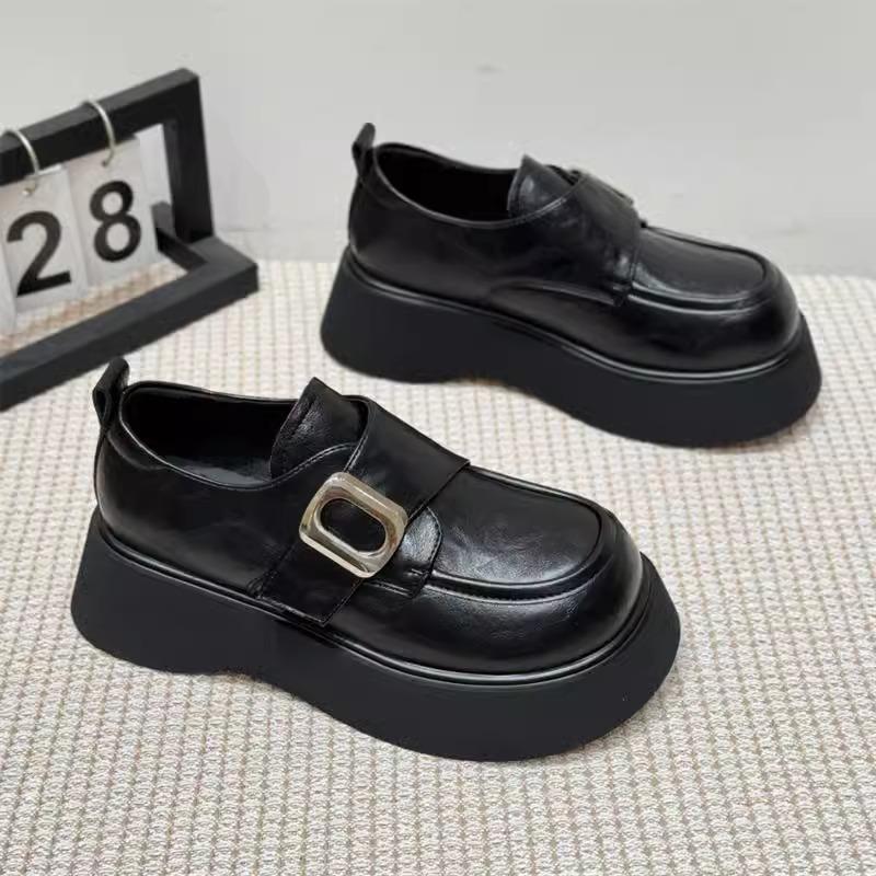 Thick-soled big-headed women's spring new Velcro small leather shoes single shoes