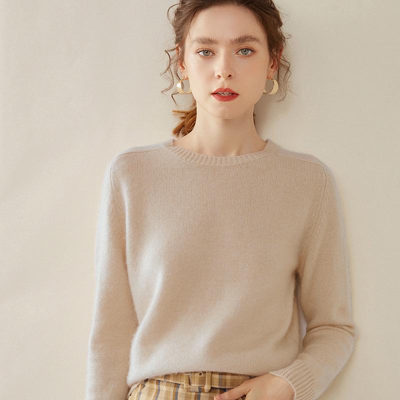 Women's Versatile Cashmere Pullover: Round Neck, Saddle Shoulder, Thick Knit, Loose Fit, Cozy Autumn/Winter Sweater