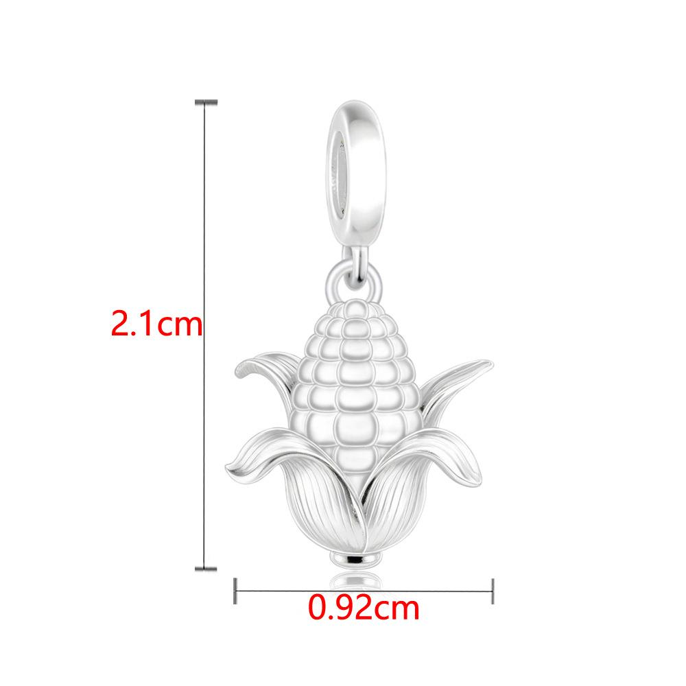 Eco-friendly S925 Copper Food Bead Pendant Bracelet Accessory.