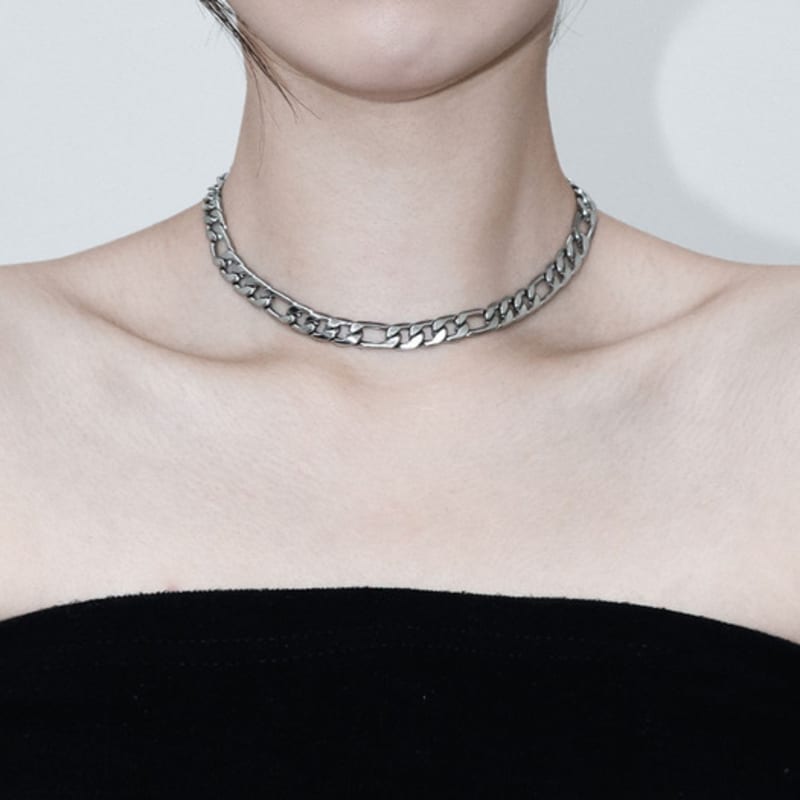 Baroque Stone Bold Chain Necklace