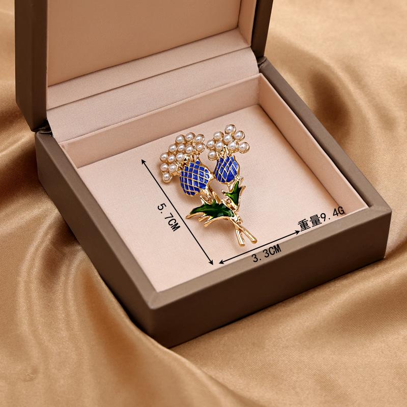 Korean Twin Flower Pearl Brooch: Blue Enamel Pin for Women's Fashion.