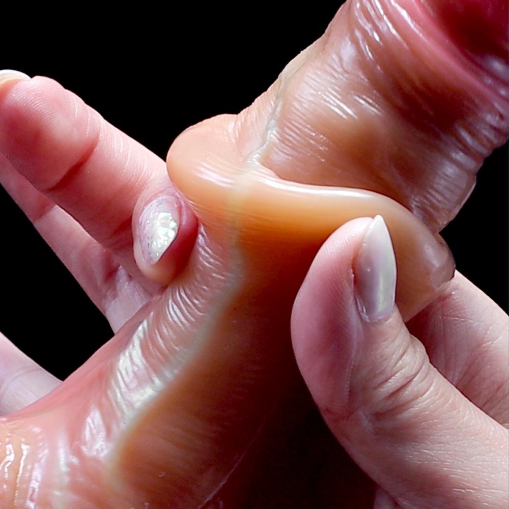 8.5inch Realistic Penis for Women Sliding Foreskin Dildo Suction Cup Dildos Female Masturbator Big Dick Adult Anal Sex Toys Shop