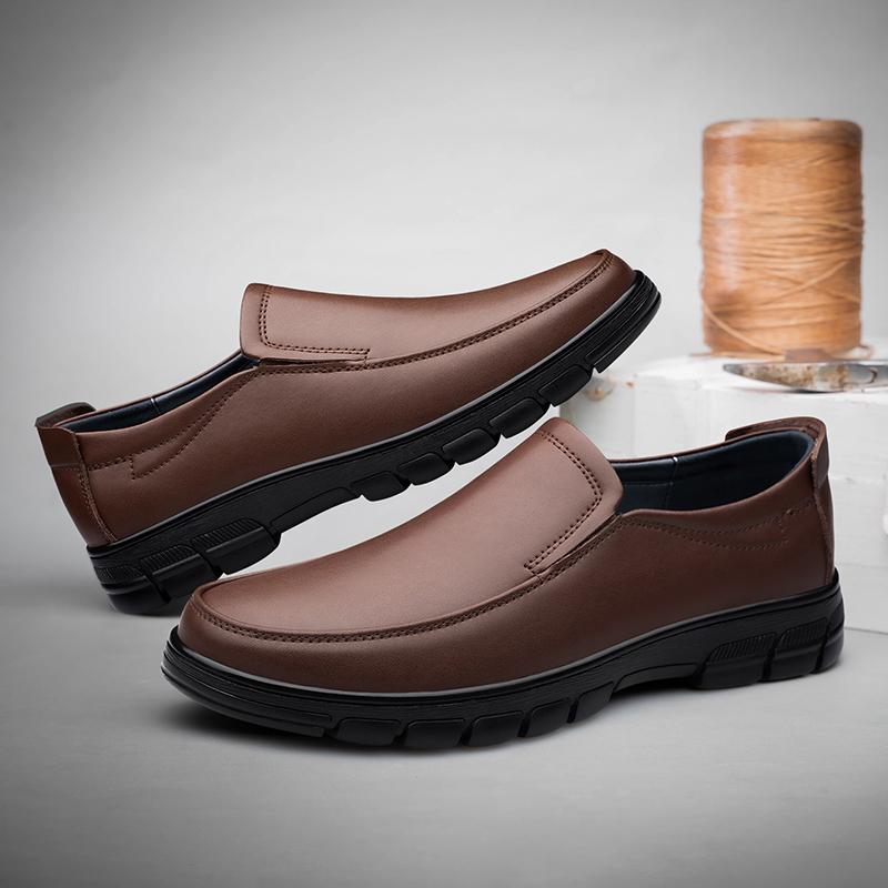 Men Casual Shoes Comfortable NonSlip Fashion New High Quality Men S Two Layer Cowhide Leather Fashionable Non Slip Outdoor Low Top 37