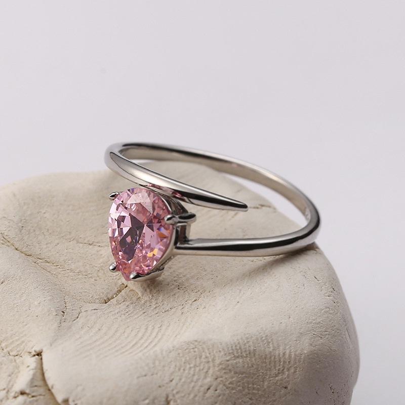 Süßes und Cooles Mädchen Pfirsichblüte Nischen-Designgefühl Einfacher Wassertropfen Rosa Diamant Zirkon Leichter Luxus Öffnungsring