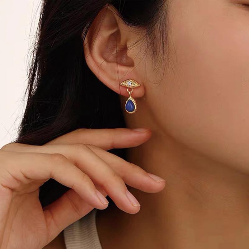 Vintage Devil's Eye Earrings Luxury Temperament Metal Earrings For Women Party Gifts