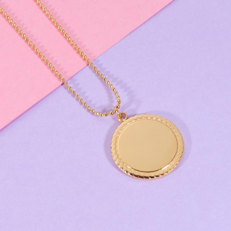 European Fashion Stainless Steel Colorfast Geometric Round Disc Necklace with Lace Pendant and Customizable Laser Logo