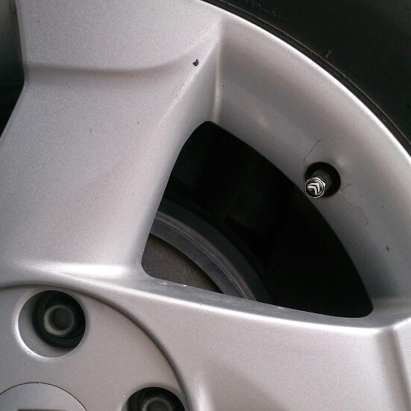 4ks Styling auta Kovové Krytky Ventilků Pneumatik Kol Auta Pro Citroen C4 Picasso Xsara C5 Aircross Cactus C1 C2 C3 C6 C8