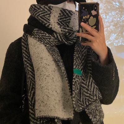 Écharpe haut de gamme pour femme hiver nouvelle polyvalente à la mode protection contre le froid épaissie châle étudiant couple écharpe chaude
