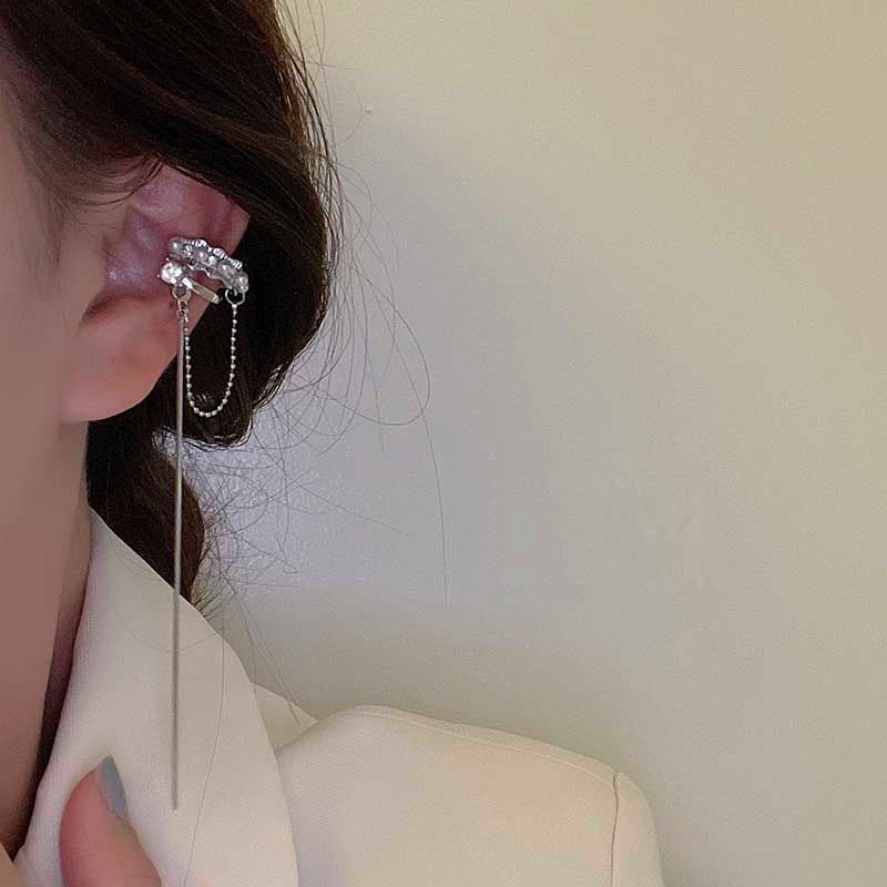 Delicate Tassel Clip Earrings Female Buckle Ear Cuff No Piercings Fake Cartilage Ear for Women Fashion Jewelry Gifts