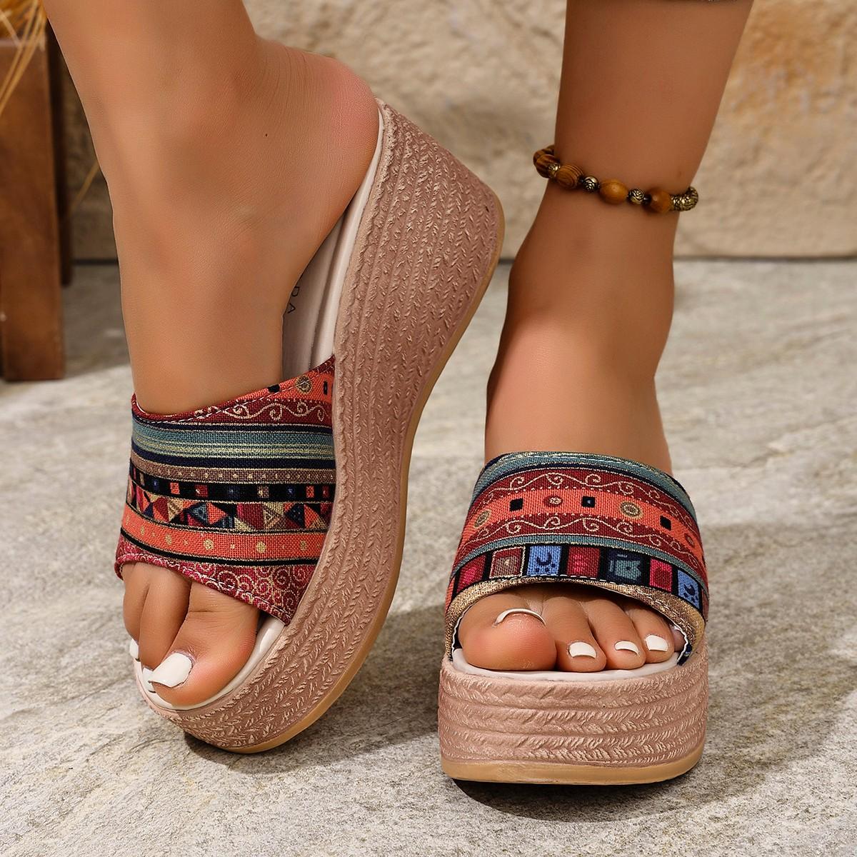 

Fashion 2025 New Women s Wedge Heel Slippers PU Leather Elegant Fashion Pattern Design Casual Open-toe Summer Thick-soled Sandals 35