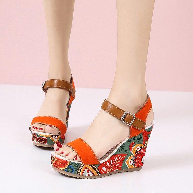 Women's open-toed sandals, high heels and platform casual wedges, vintage ethnic style printed shoes, new for summer