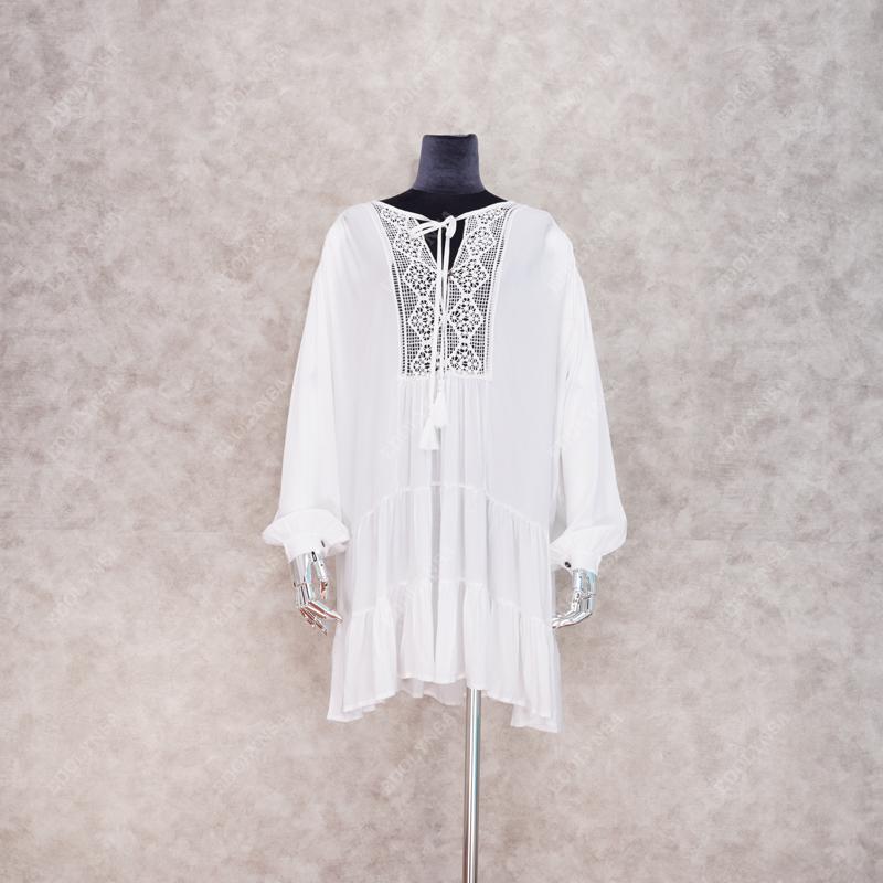 white caftan