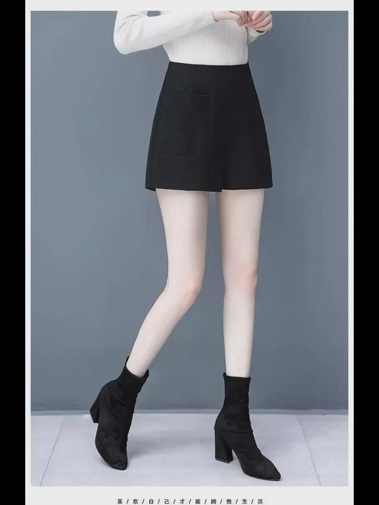 Spring 2024 Korean High-Waist Wool A-Line Shorts - Women's Wide-Leg Casual Outerwear
