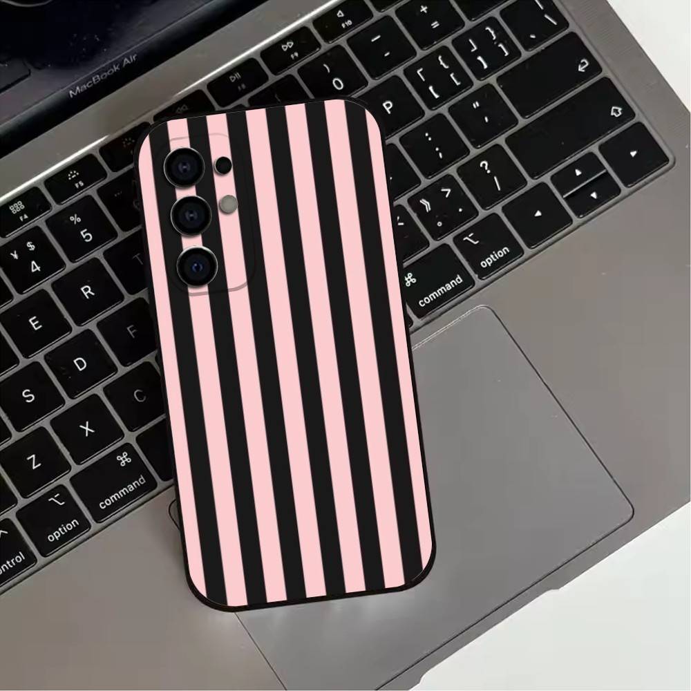 G-Geometric p-pattern Phone Case For Samsung S25,S24,S21,S22,S23,S30,Ultra,S20,Plus,Fe,Lite,Note,10,9,5G Black Cover